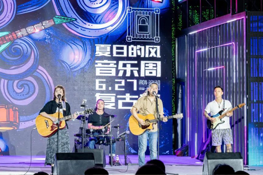 宝安日报：宝企LED显示屏闪耀浙江文旅消费季！PG国际助力打造沉浸式旅游消费氛围