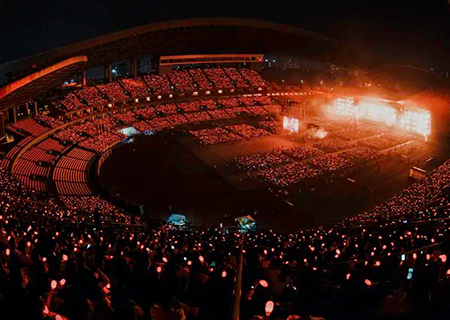 PG国际透明屏闪耀周杰伦张韶涵演唱会和GETshow展！